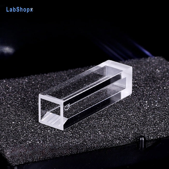 1750ul Micro Quartz Fluorescence Cuvette with Lid | LABSHOPX